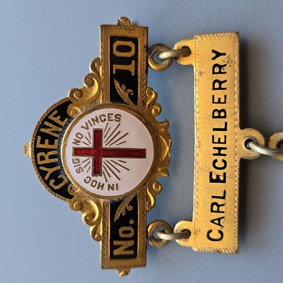 Cyrene Knights Templar Zanesville No 10 Medal Pin Badge Medallion - Picture 2 of 7